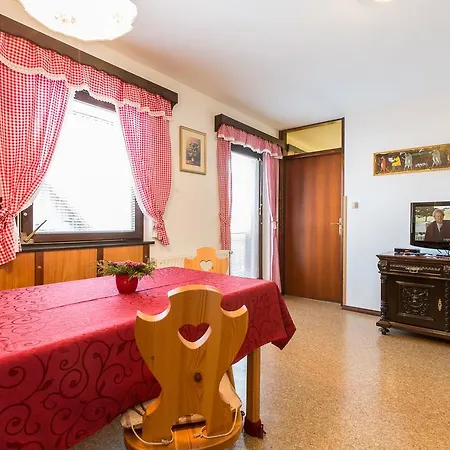 Apartment Sodja *
